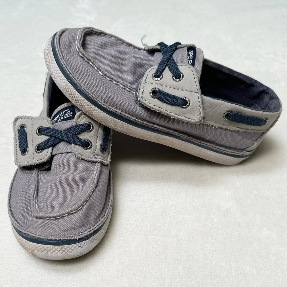 Sperry Kids Moccasins in Gray and Navy